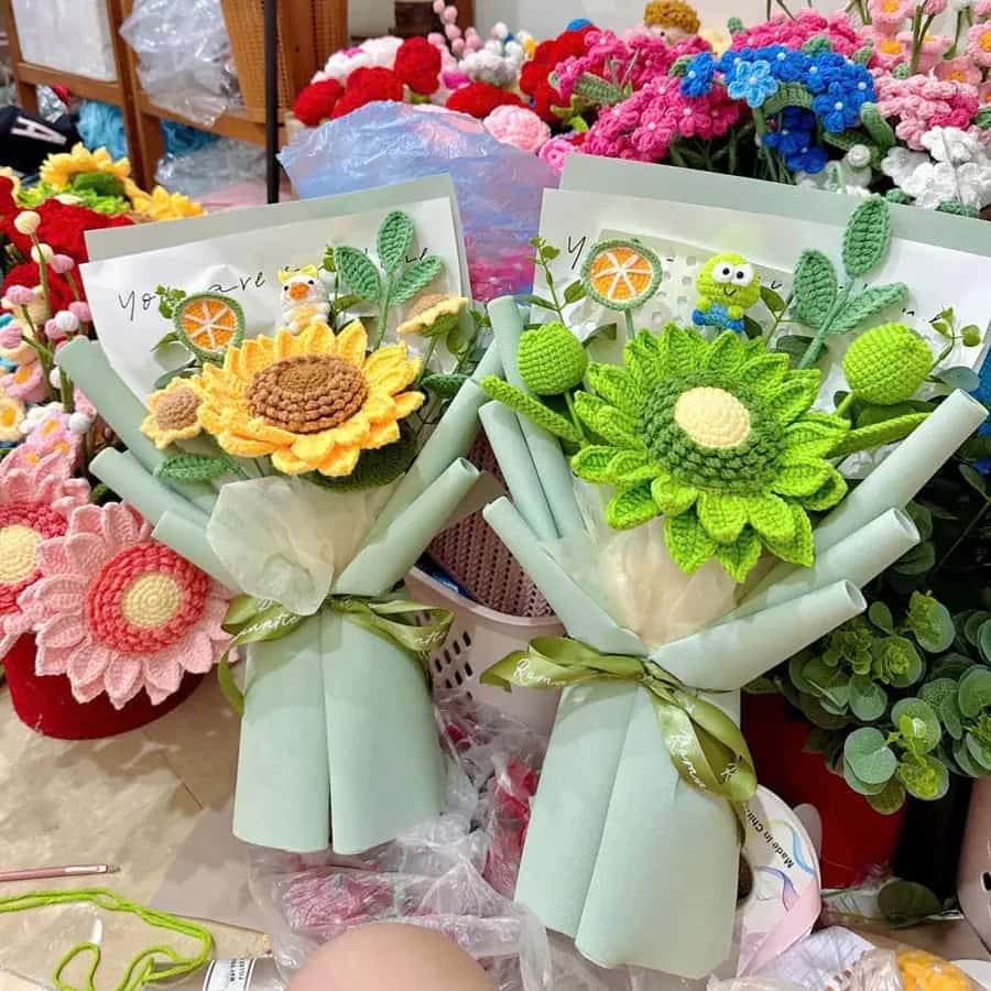 Bó hoa len handmade nhiều màu